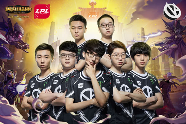 门稍稍高出 门稍稍高出