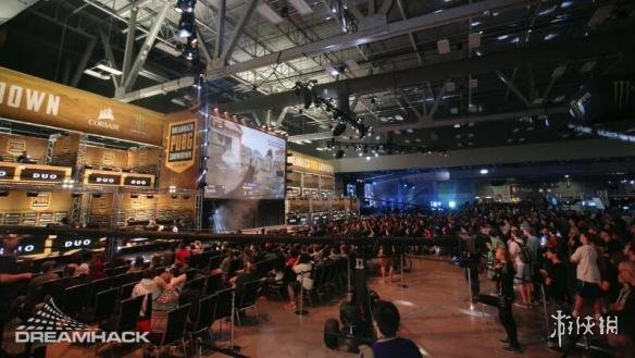 依木兰展现 依木兰展现