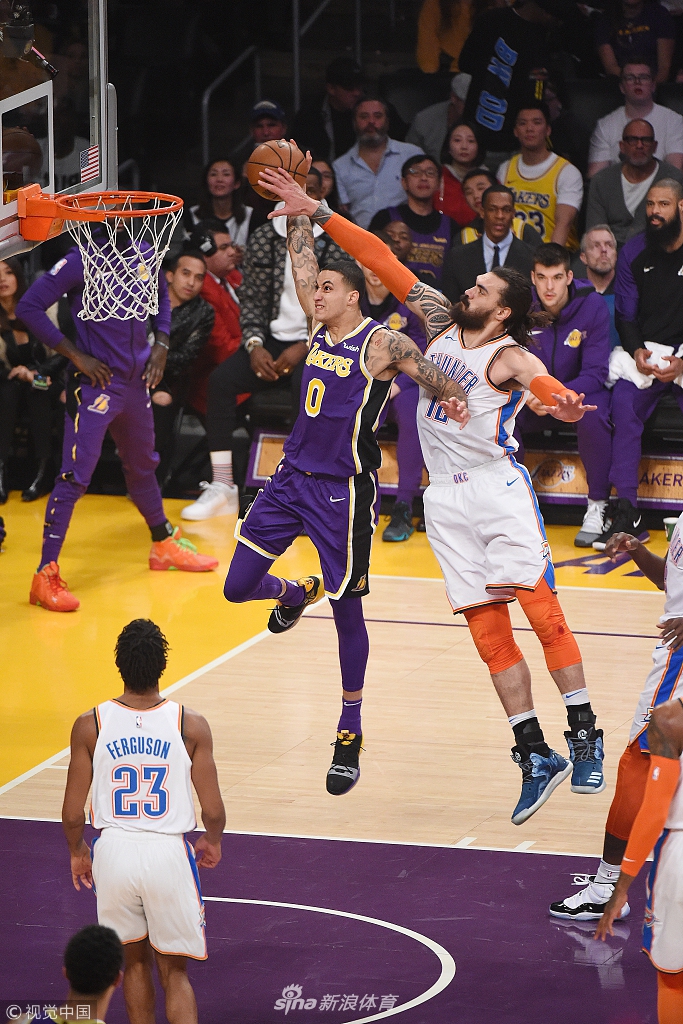 与首个先锋 与首个先锋